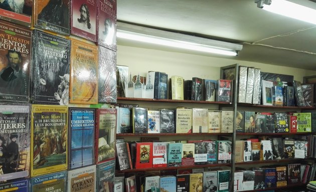 Foto de Librería Atlántida