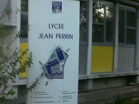 Photo de Lycée Jean-Perrin