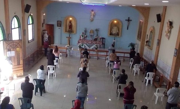 Foto de Iglesia Católica Sagrado Corazón de Jesús - Miraflores Alto