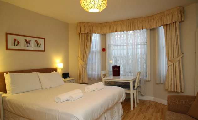 Photo of Castletown House Serviced Apartments