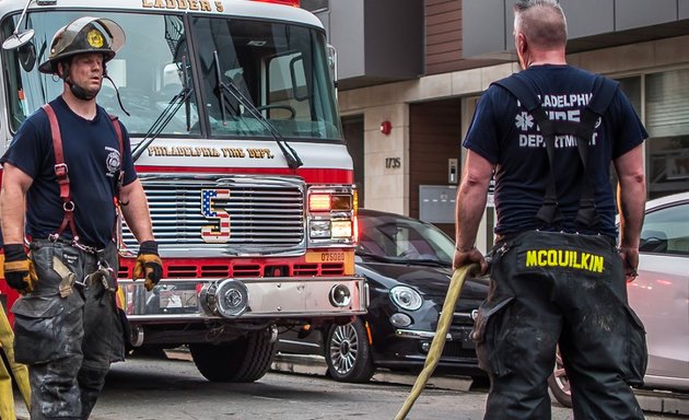 Photo of Philadelphia Fire Department | Engine 24
