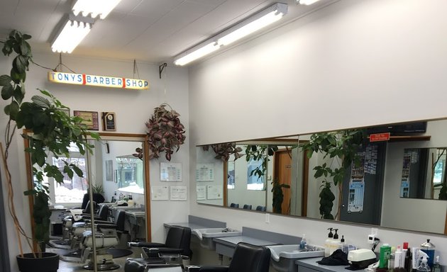 Photo of Tony's Barbershop