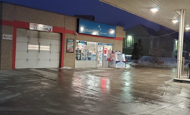 Photo of Localcoin Bitcoin ATM - Krystal Klear Esso