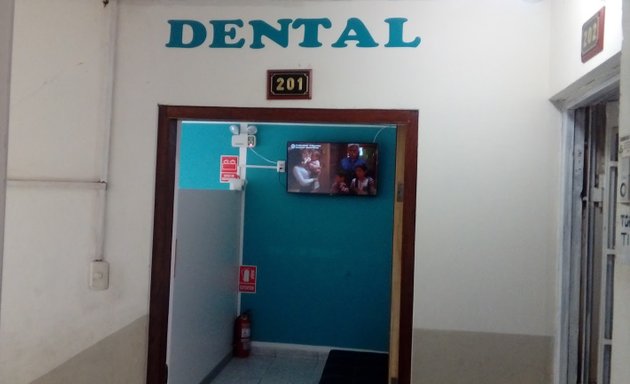 Foto de Dent Life Clínica dental