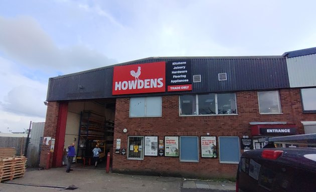 Photo of Howdens – Colindale