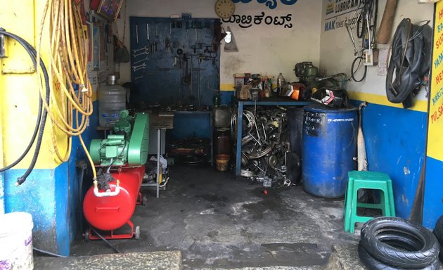 Photo of Shri Manjunath Scooter Work