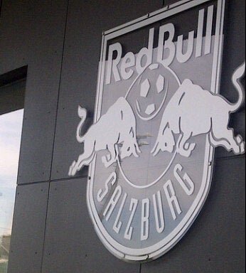 Foto von Red Bull Trainingszentrum - Taxham