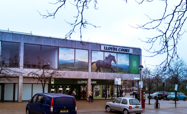 Photo of Lloyds Bank