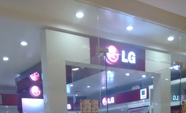 Photo of LG