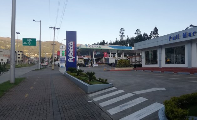 Foto de Gasolinera Clyan