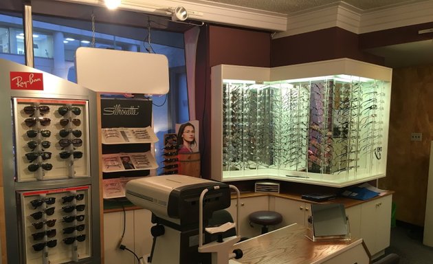 Photo of Winnipeg Clinic Vision Care