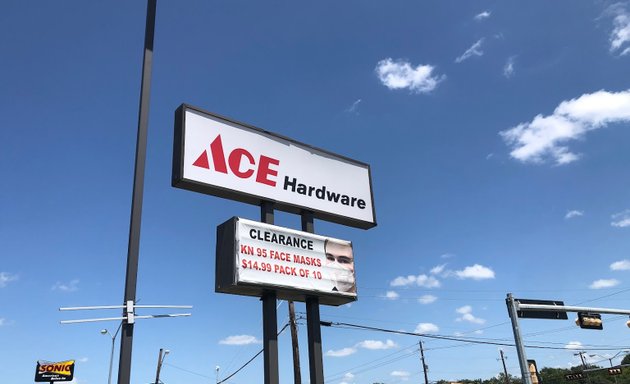 Photo of Ace Hardware