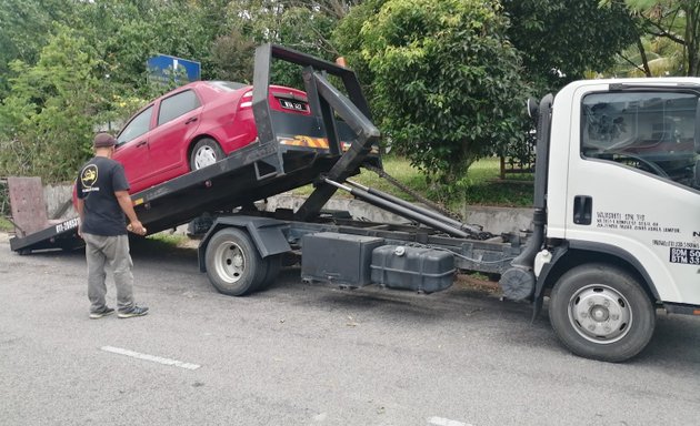 Photo of UG Towing