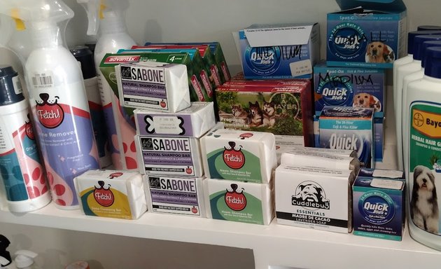 Photo of Petfoods and Supplies