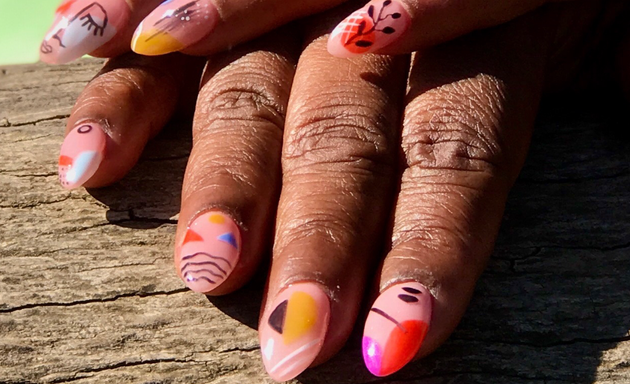 Photo of Q&H Nails