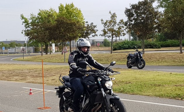 Photo de Auto-école à Toulouse - COOL DRIVE