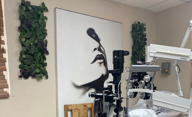 Photo of Emerald Eye Center, Inc: Doctor Natalia Tilki, DO