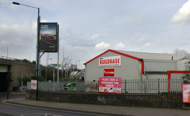 Photo of Buildbase bow