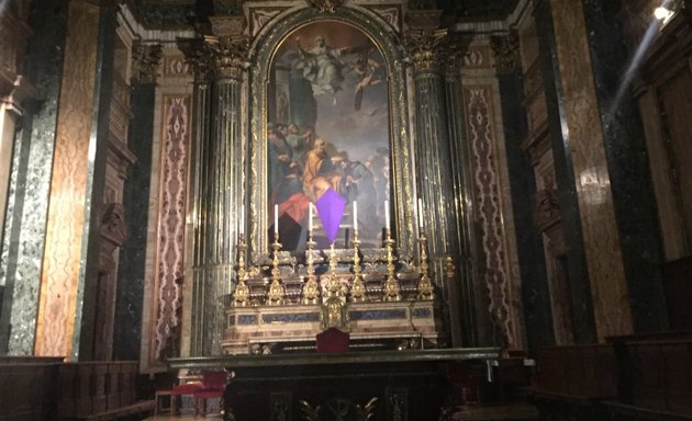 foto Basilica di Sant'Apollinare alle Terme