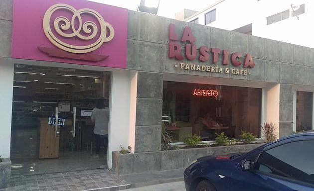 Foto de Panaderia La Rustica