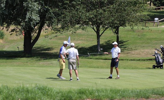 Photo of Cherry Lodge Golf Club