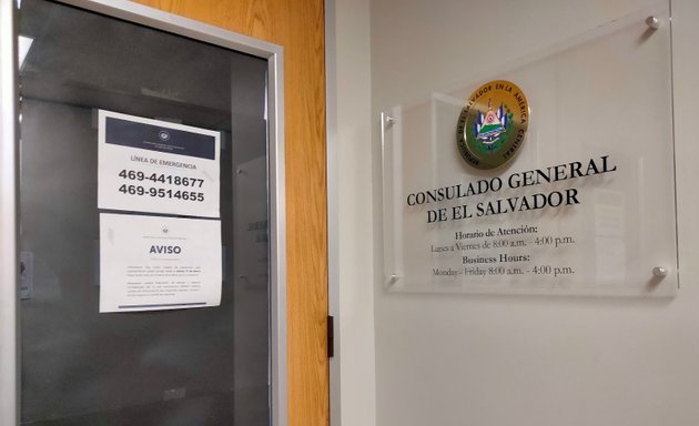 Photo of Consulado General de El Salvador en Dallas