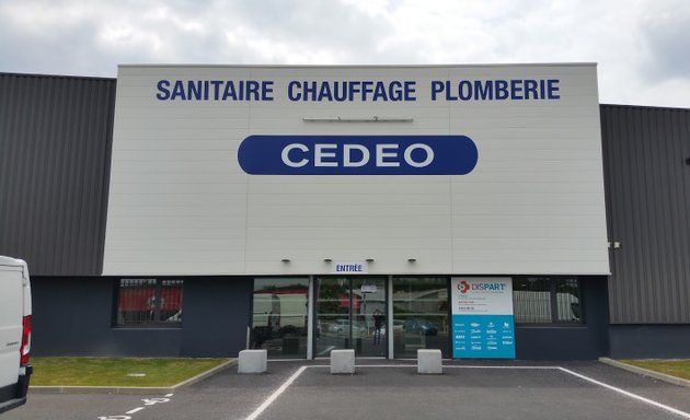 Photo de CEDEO Nantes : Sanitaire - Chauffage - Plomberie