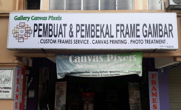 Photo of Pembuat & Pembekal Frame Gambar