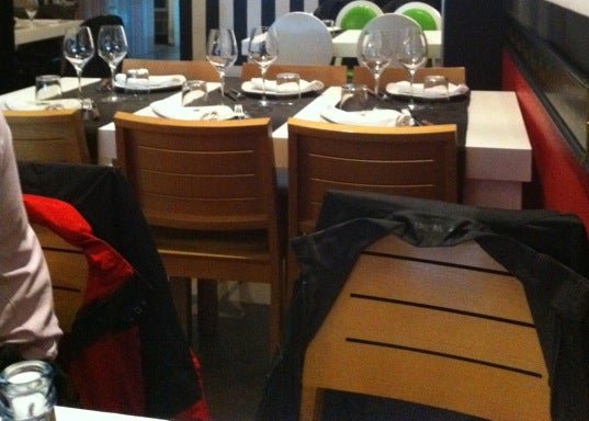 Foto de La Mafia se sienta a la mesa