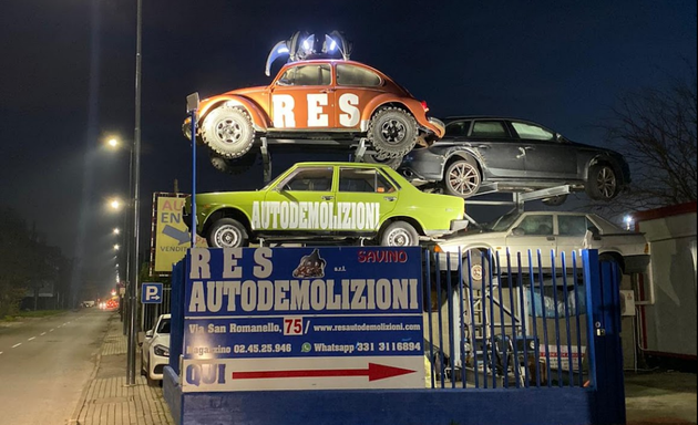 foto Autodemolizione Gratuita - Res Autodemolizioni