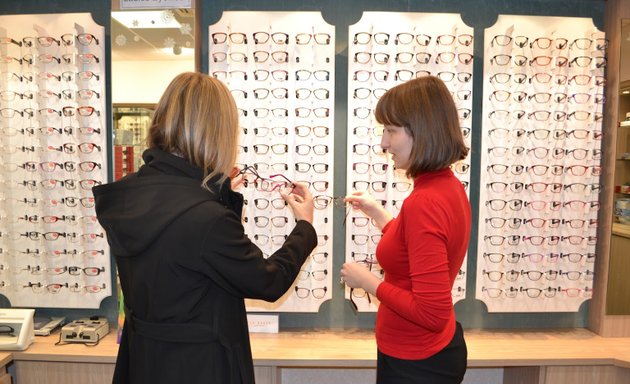 Photo of DW Roberts Opticians, Bletchley