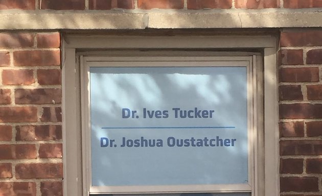 Photo of Ives H. Tucker, DDS
