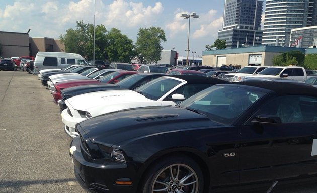 Photo of Yonge Steeles Ford Lincoln