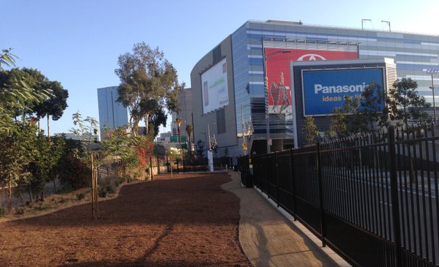 Photo of L.A. Live Large Dogs Park