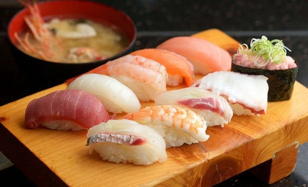 Photo de NATSU sushi