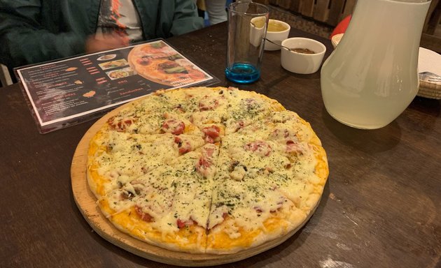 Foto de Ebenezer Pizzería