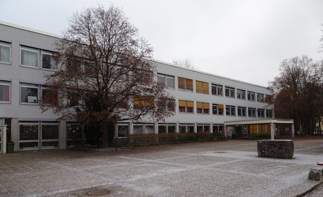 Foto von Grundschule an der Bernaysstraße