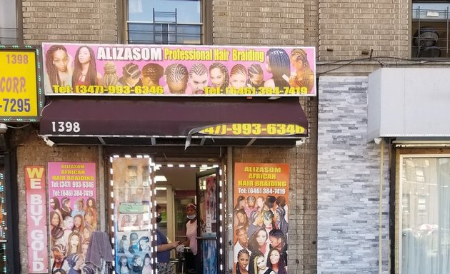 Photo of AlizaSom Hair Braiding Professional