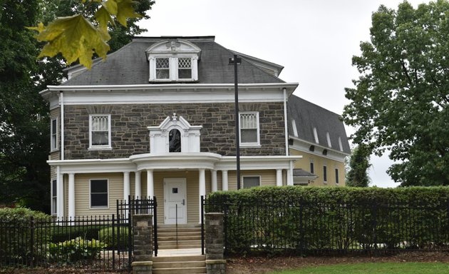 Photo of Settlement Music School