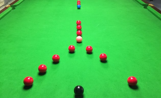 Foto von Snookerschule