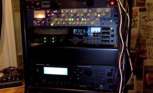 Photo of Electronique Workshop Recording Studio